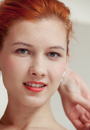 18 year old cutie Carmen Callaway sexys her two study buddies at the same time